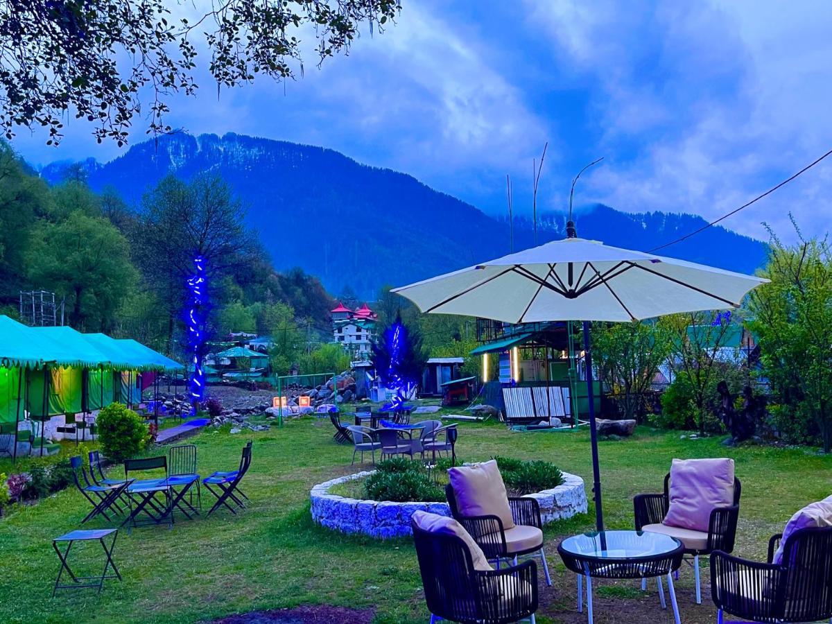 Gama Inn Manāli Екстериор снимка