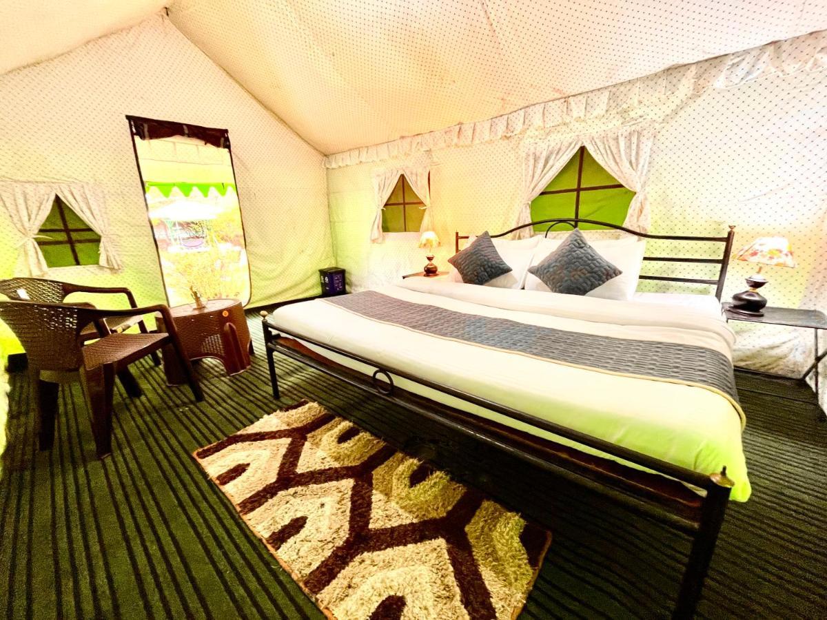 Gama Inn Manāli Екстериор снимка